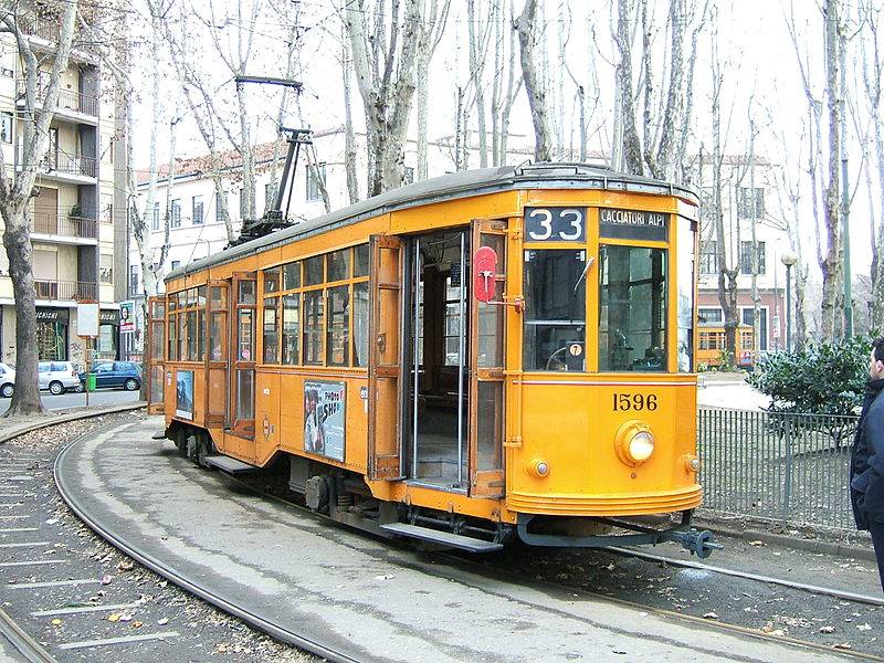 800px Milan tram RimLam