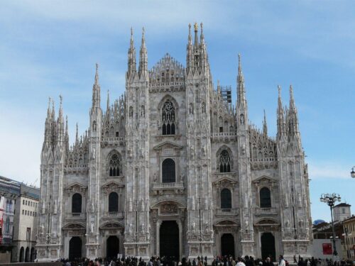 Milano e i luoghi comuni 1 cathedral 117353 1920